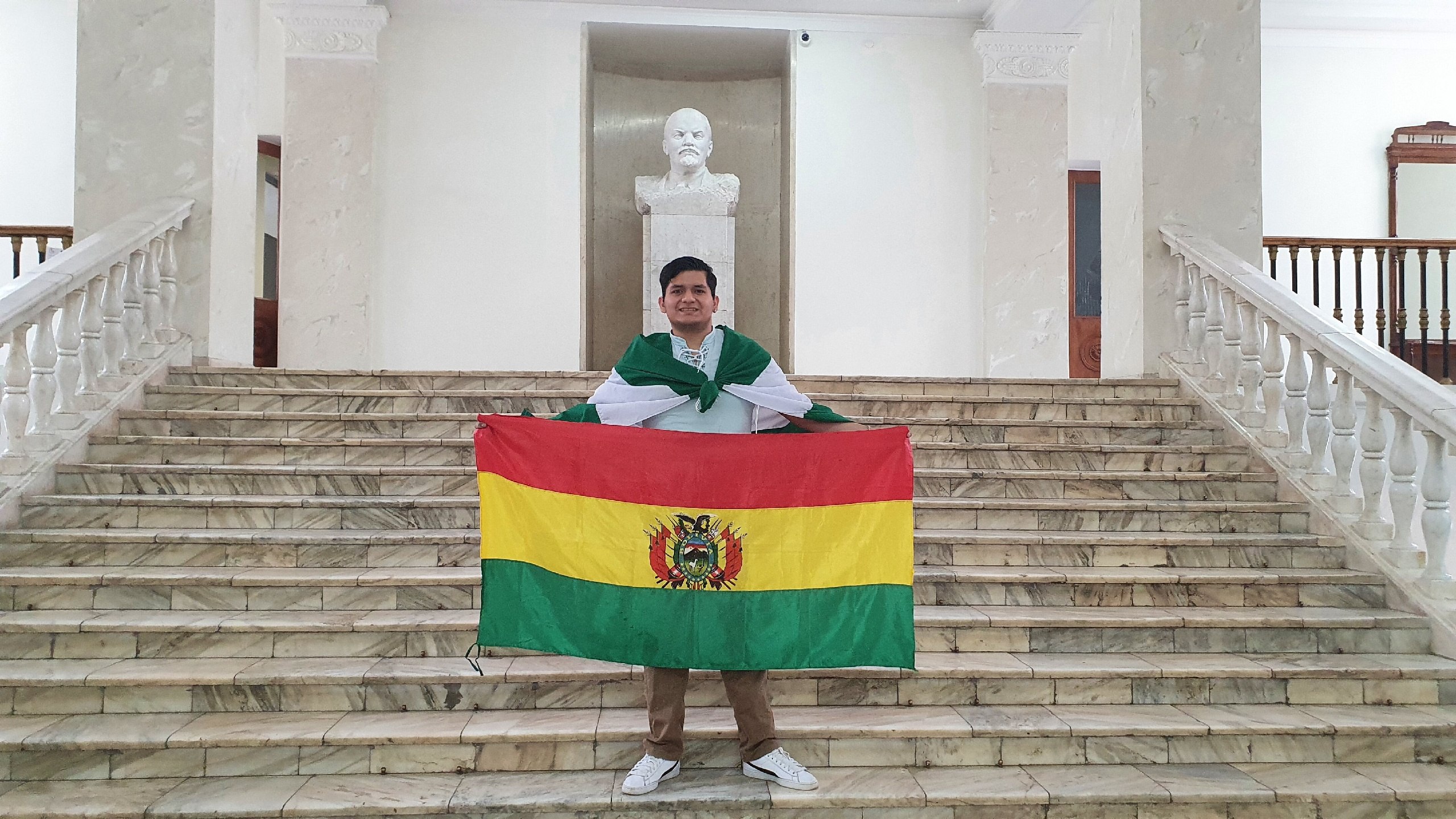 Замбрана Ривера Р.